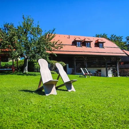 Luxury tent Treehouse Na Skaluc Lasko
