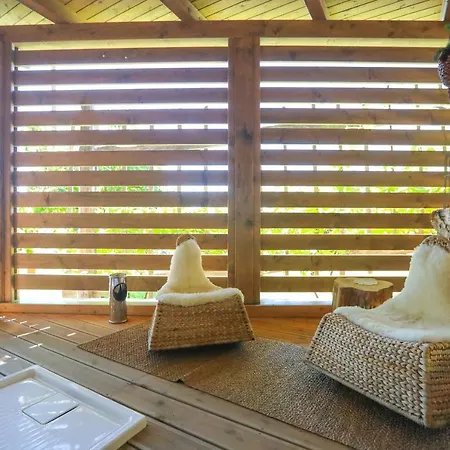 Luxury tent Treehouse Na Skaluc Lasko