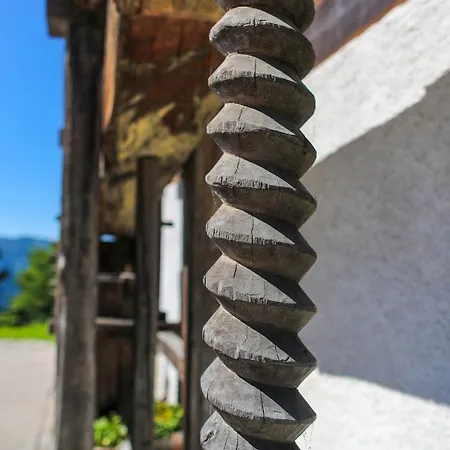Treehouse Na Skaluc *